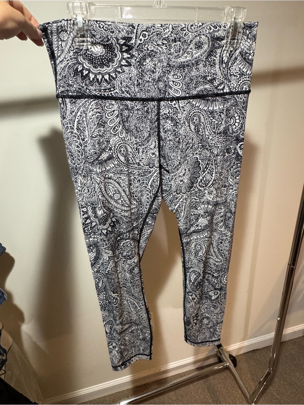 lululemon athletica Black & White Paisley Leggings